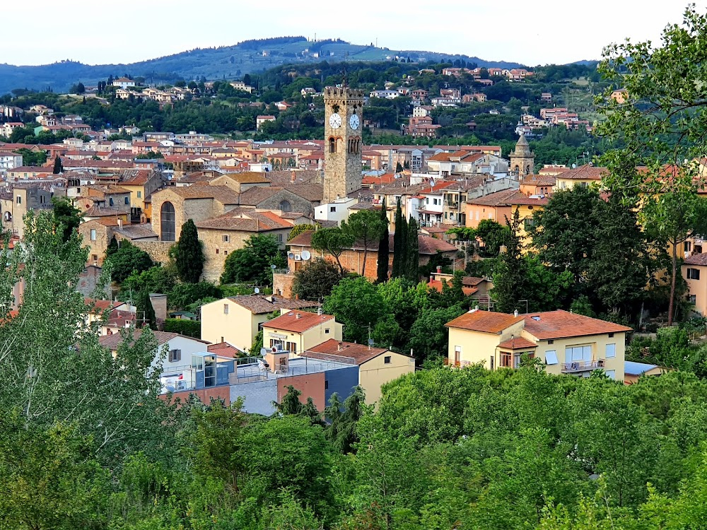 La stanza più fredda : Ospedale, Strade di città, Mensa