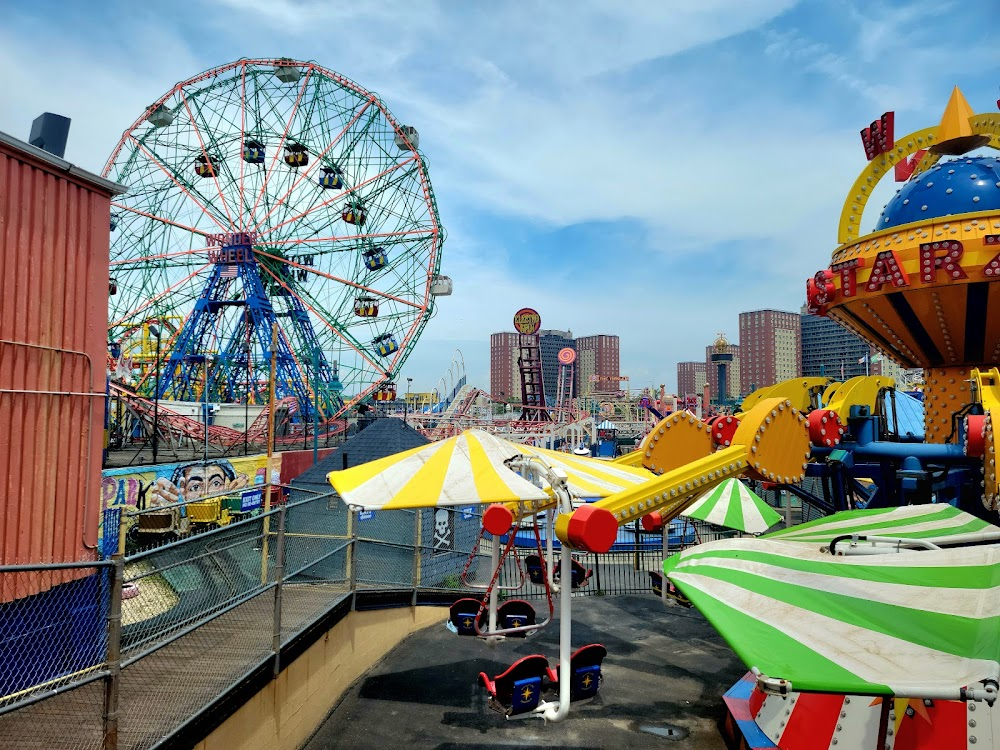 Wonder Wheel : on location