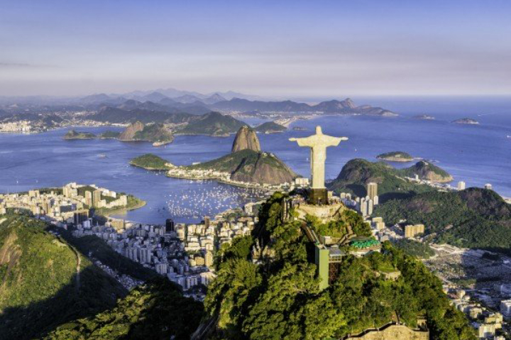 Waste Land : Christ the Redeemer statue