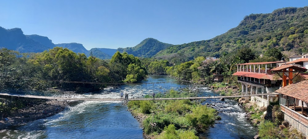 Tekuani: The Golden God : River and shore