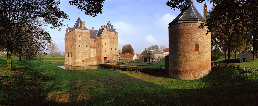 Sinterklaas en de verdwenen verjaardagsmijter : Kasteel Sinterklaas