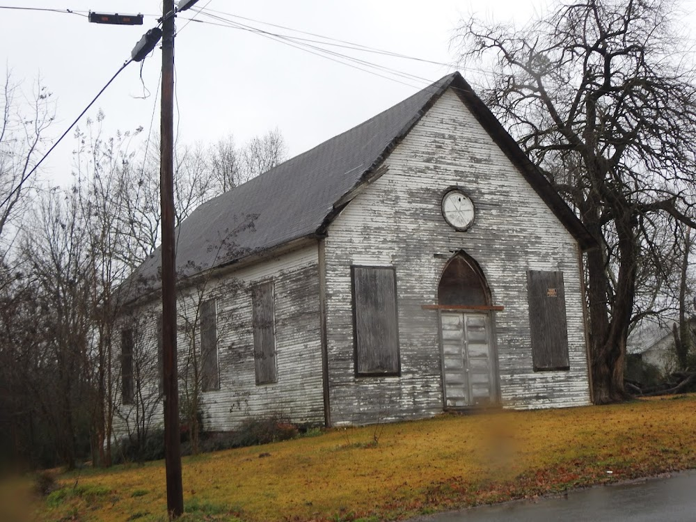 Rosalie Goes Shopping : church scenes