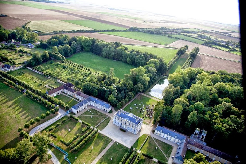 Saint-Cyr : walled gardens