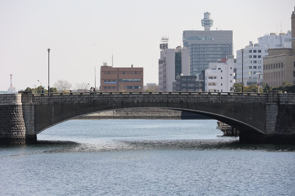 Sankaku Mado no Sotogawa wa Yoru : location