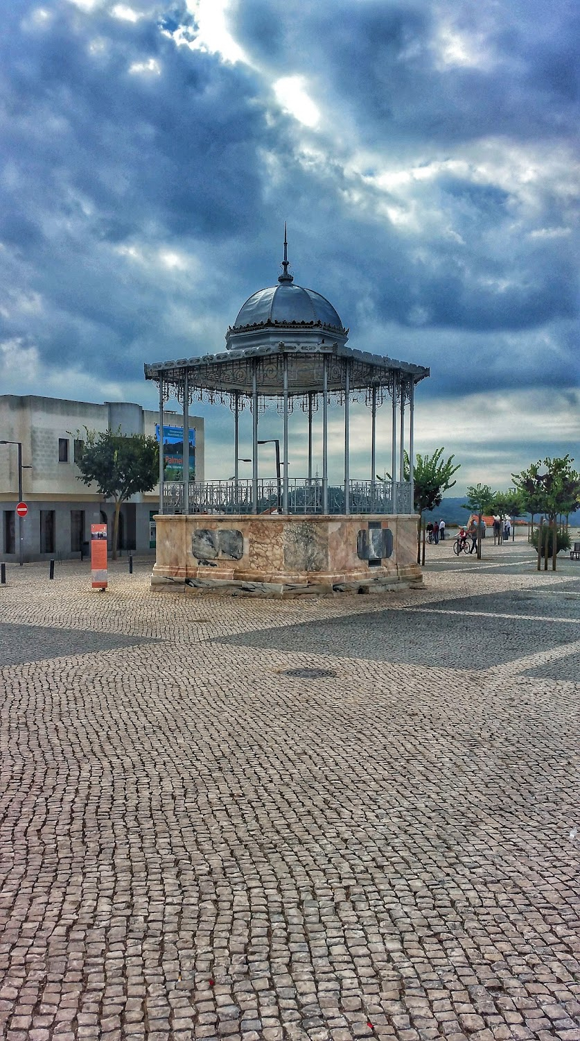 Santa Bárbara : Police Station and Police Court