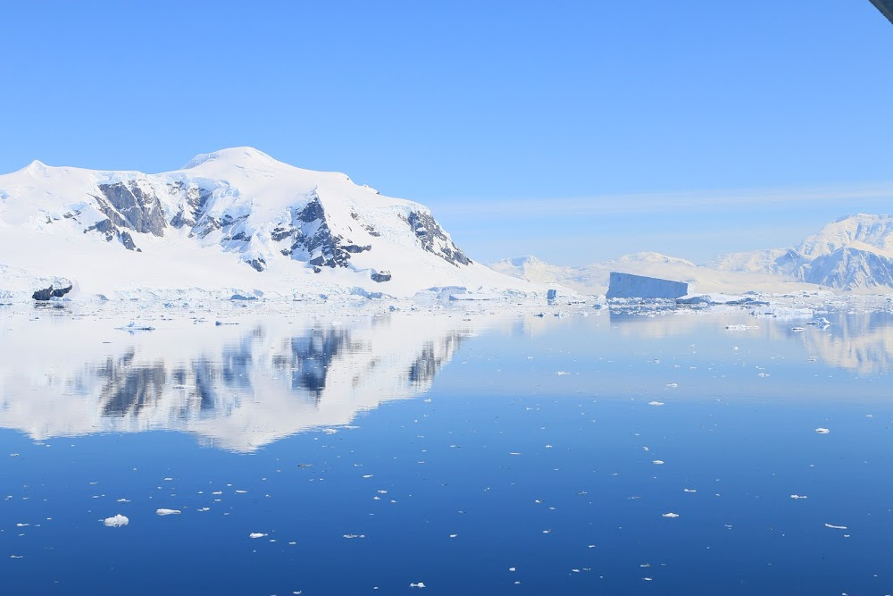 Scott of the Antarctic : Stock Footage