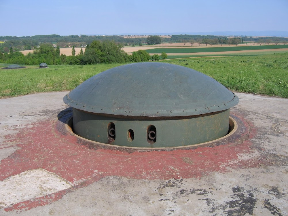 Sieg im Westen : French fortification occupied by German forces