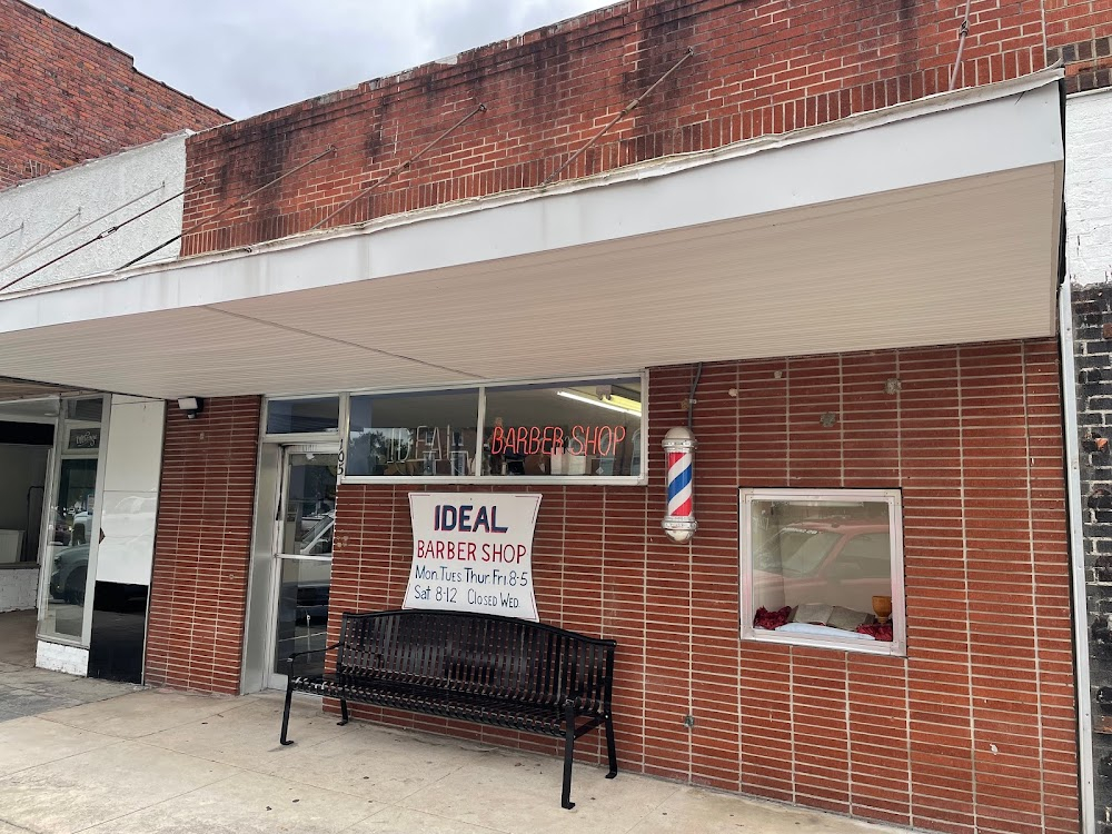 Silver Bullet : barber shop