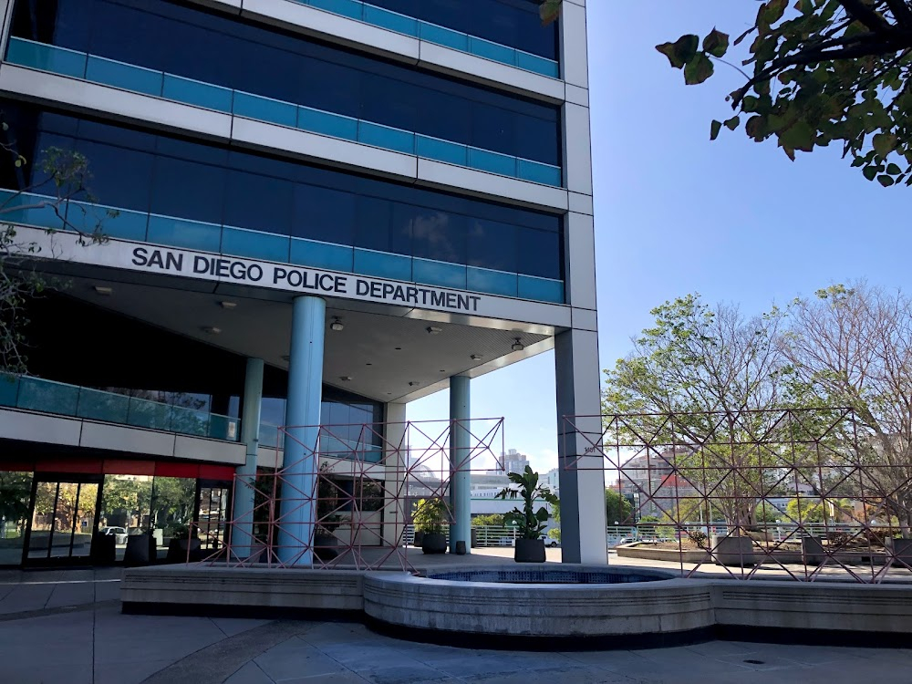 Simon & Simon : San Diego Police Department HQ