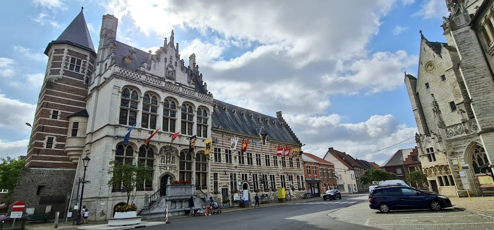 So Little Time : Town near the Château de Malvines