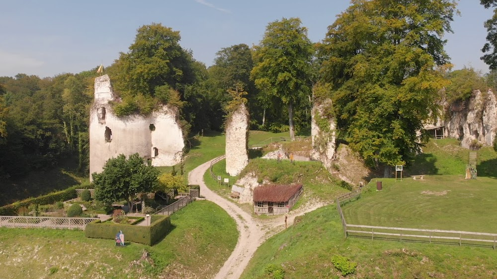 Sous le soleil de Satan : Donissan's last parish