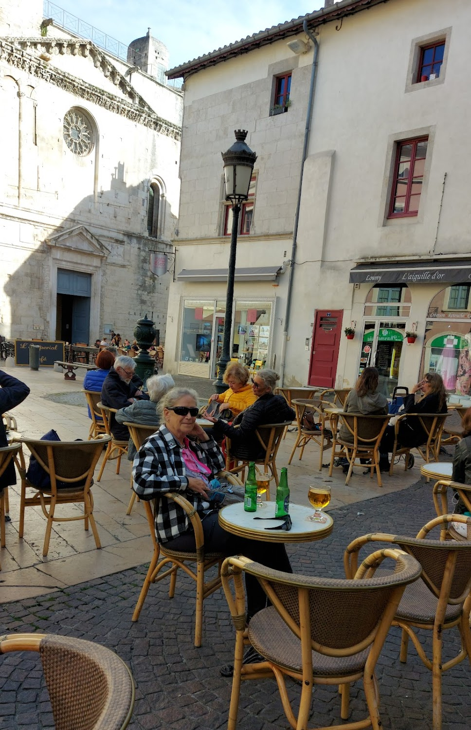 Spoorloos : Meeting point, apartment of Raymond Lemorne family and the young Raymond