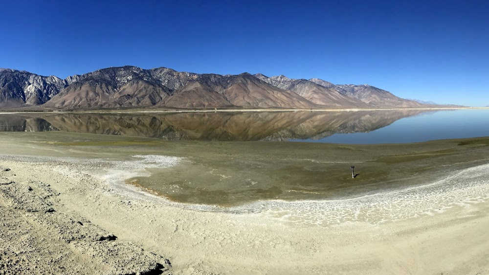 Hidden Valley : dry lakebed sequence