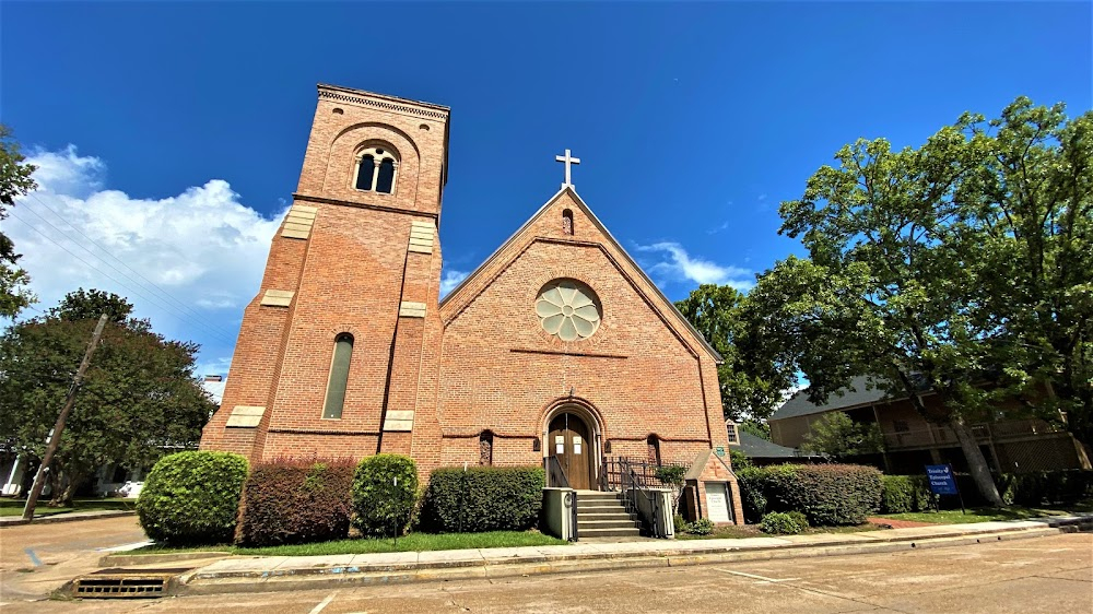 Steel Magnolias : Truvy's church