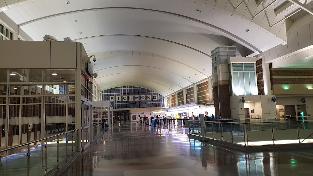 Step Back, Doors Closing : Washington D.C. International Airport