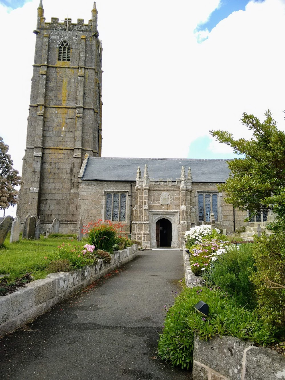 Straw Dogs : Wakeley - churchyard, village street, interior and exterior of pub