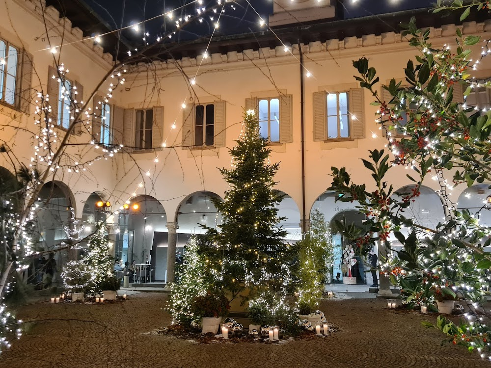 Strehler: Il mago dei prodigi : Piccolo Teatro