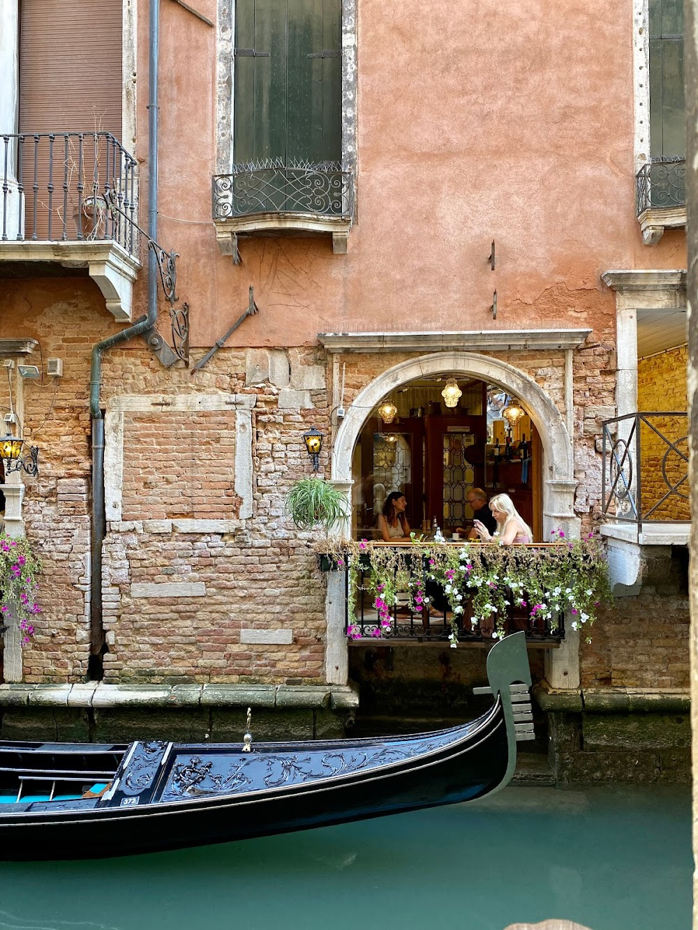 Summertime : entrance to Pensione Fiorini