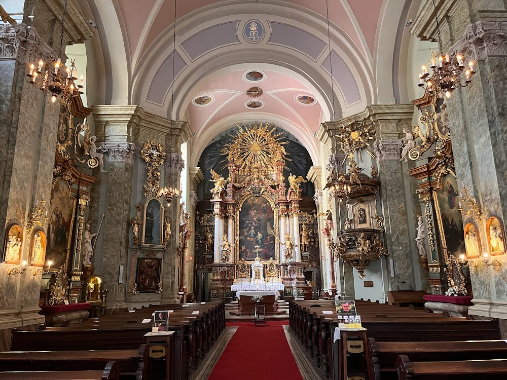 Sunshine : catholic church interiors