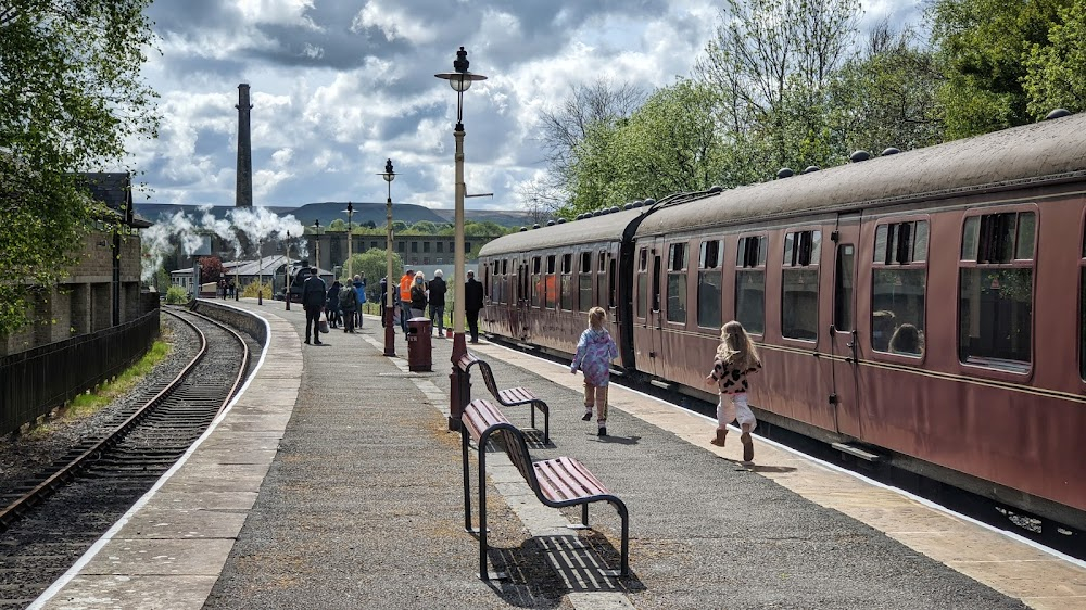 Swept from the Sea : steam engines