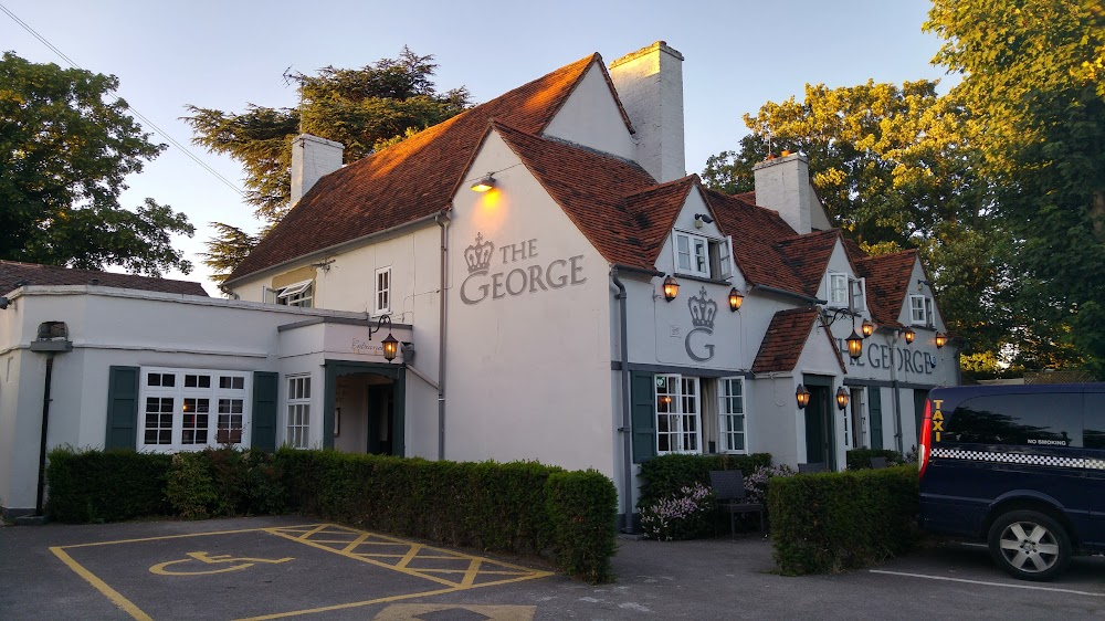 Take a Girl Like You : Jenny, Graham, Anna and Patrick meet Wendy at the pub