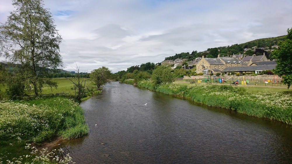 The Likely Lads : village on way to the Caravan Park