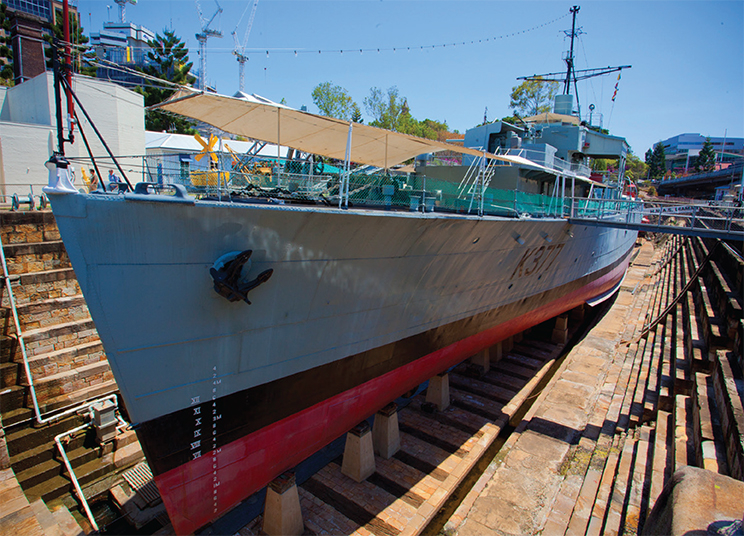 The Bureau of Magical Things : The Gangway Cafe