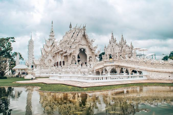 Schicksalstage in Bangkok : 