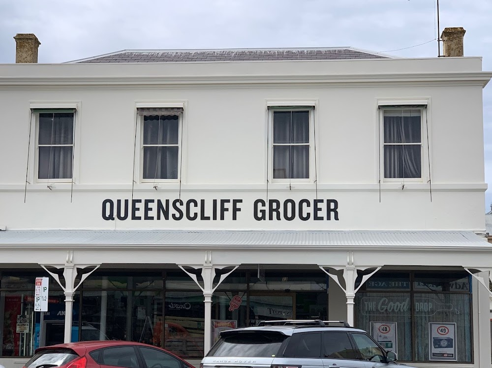 The Cry : Supermarket visited by Alistair and Joanna before Noah disappears.