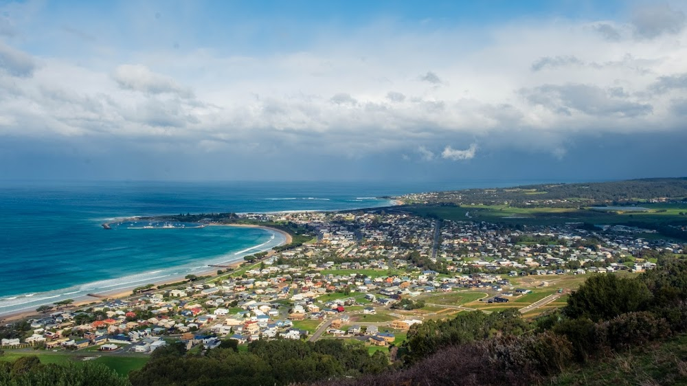 The Cry : Aerial view of Wilde Bay, Victoria