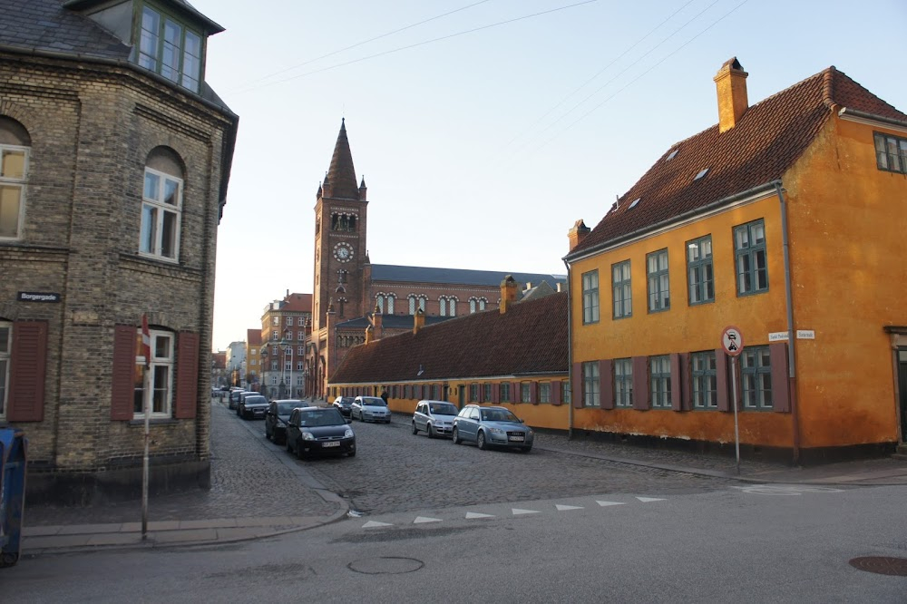 The Danish Girl : House Exterior