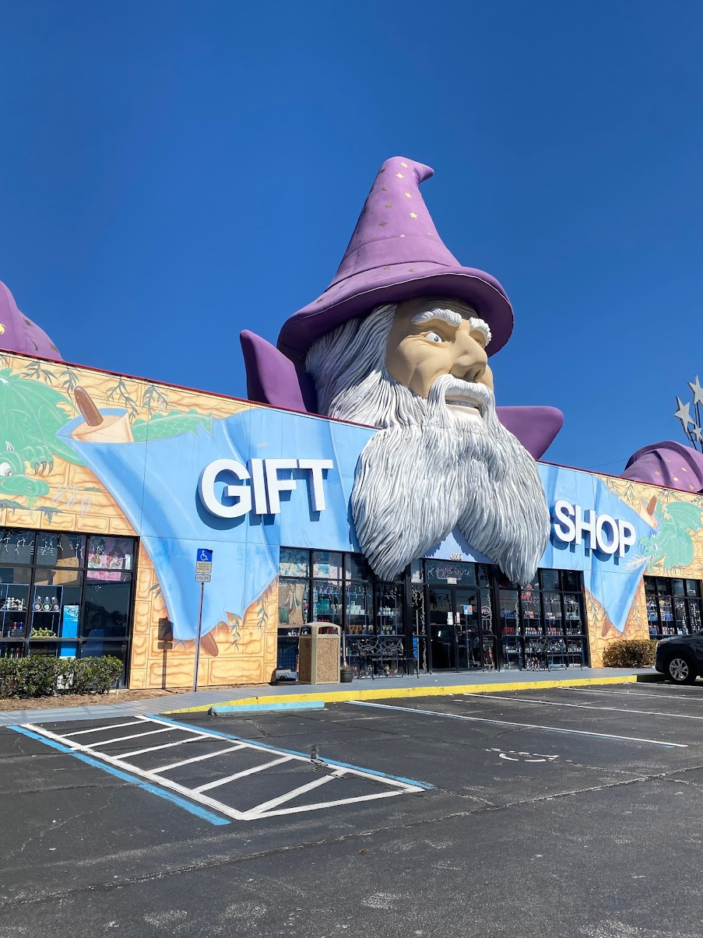 The Florida Project : Wizard Gift Shop