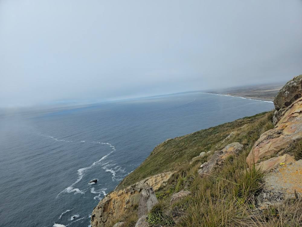 The Fog : lighthouse