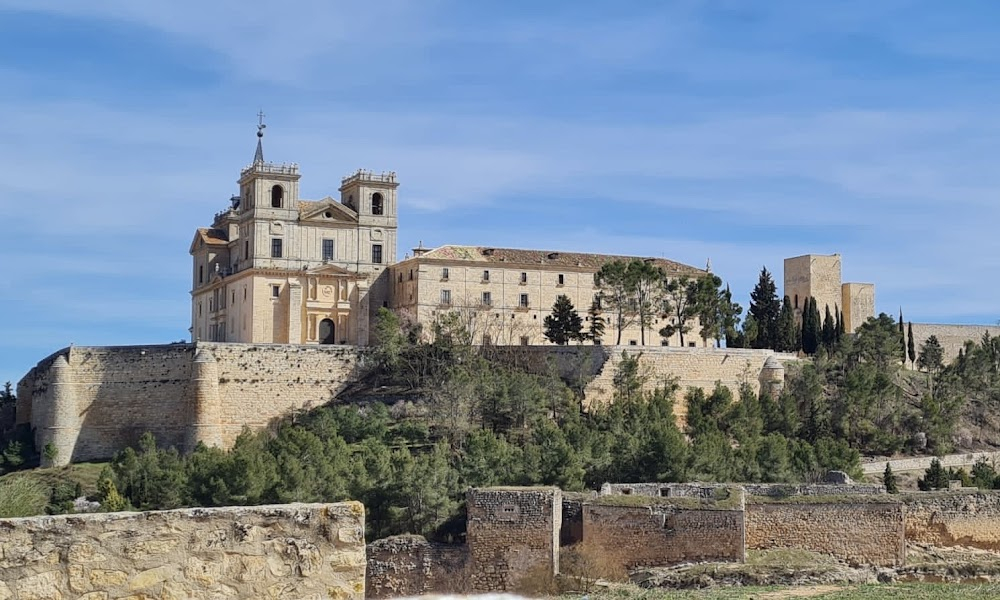 The Four Musketeers : Convent of Armentières interior and exterior scenes