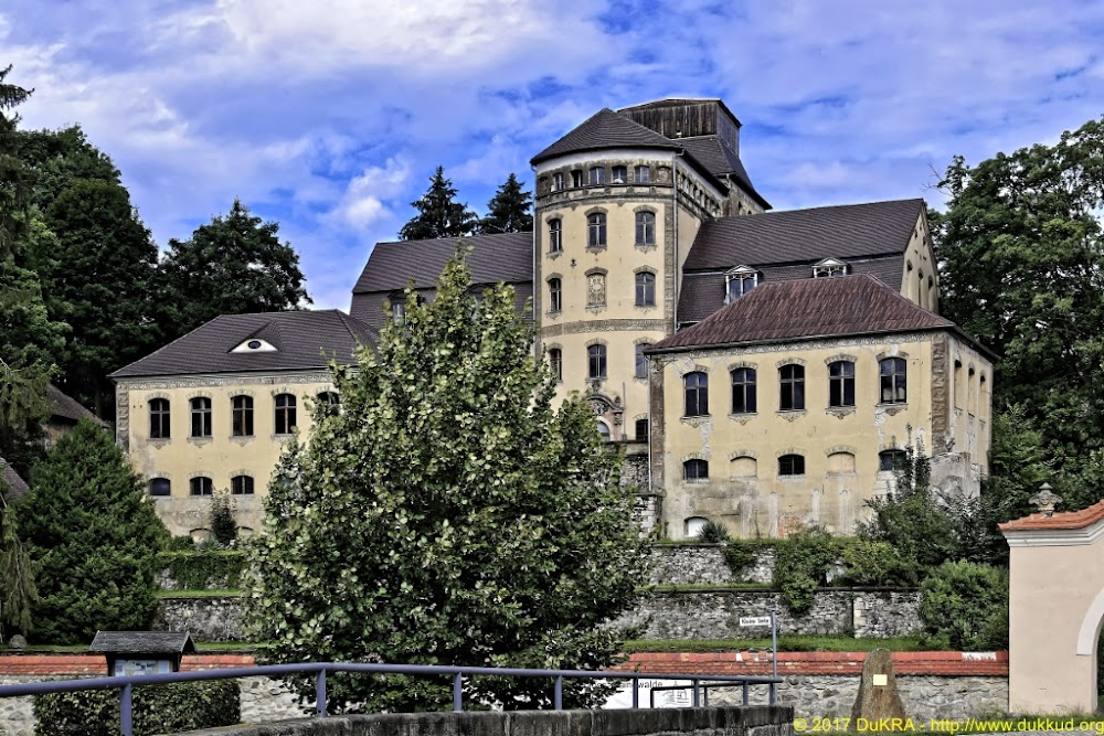 The Grand Budapest Hotel : castle Hainewalde