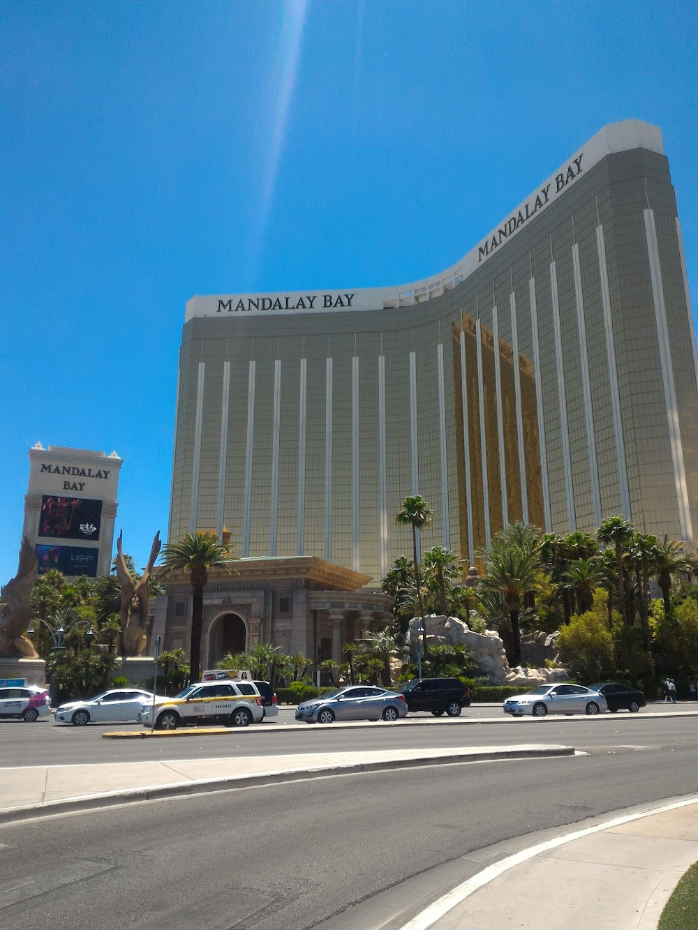 The Hangover : Open lot on north side of Mandalay Bay Road where Chow leaps out of the car's trunk