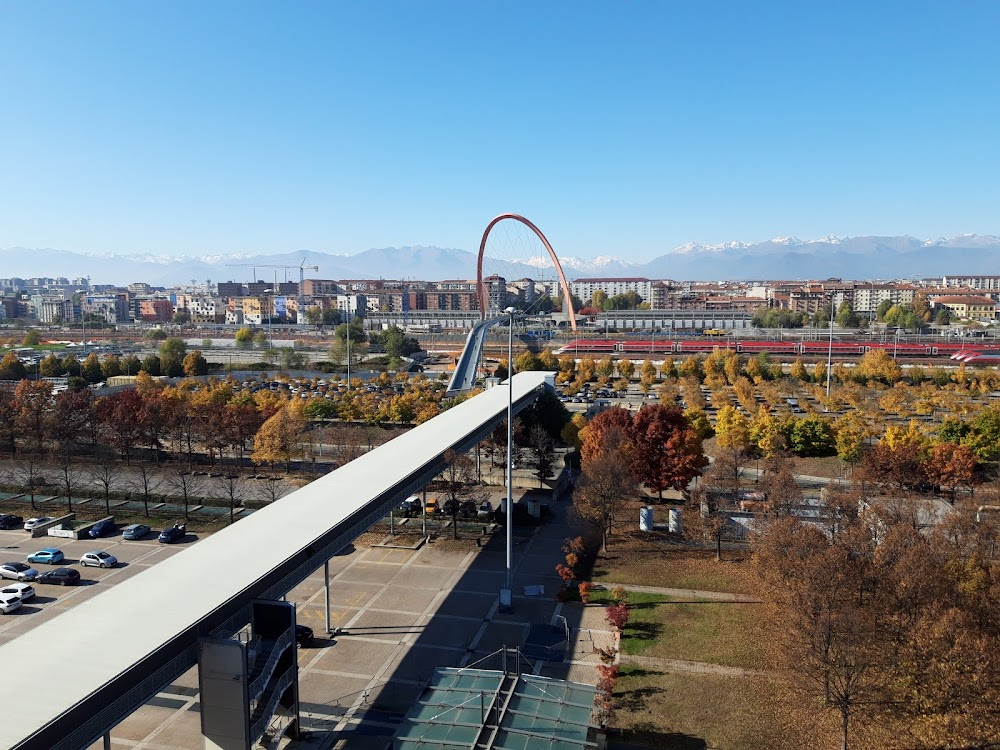 The Italian Job : rooftop test track