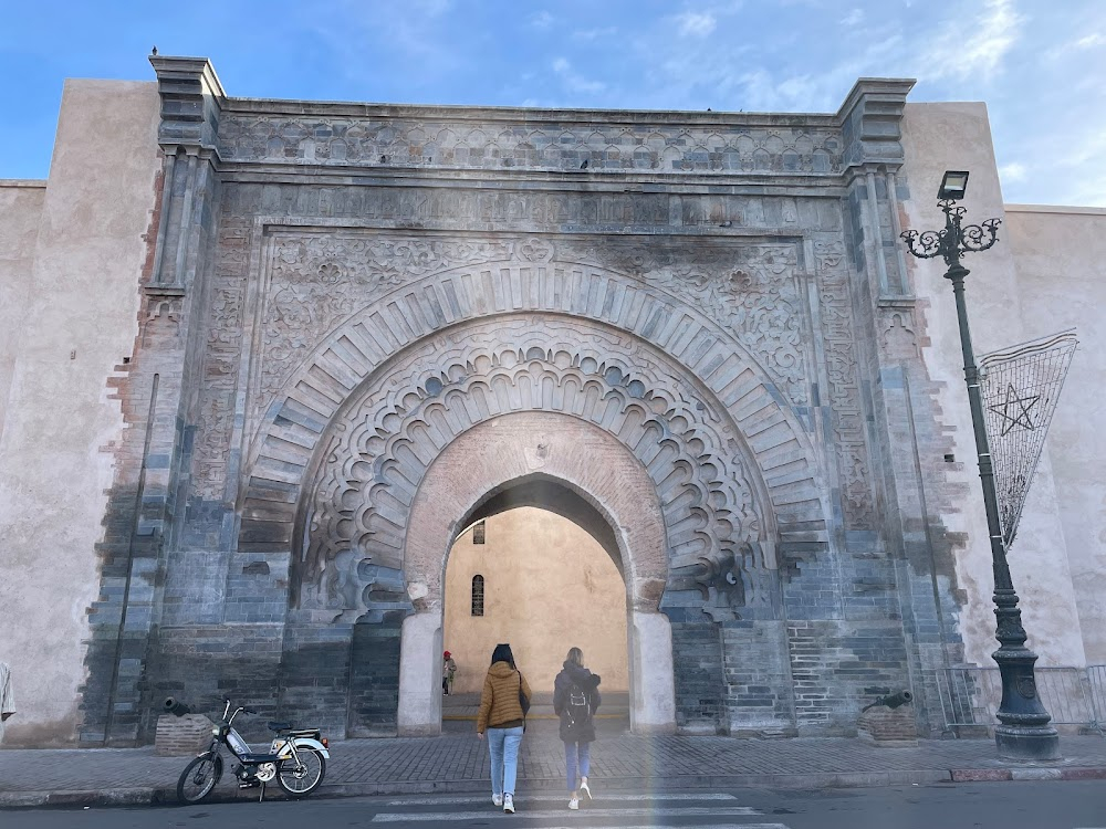 The Man Who Knew Too Much : Gate of the Medina at the bus arrival.