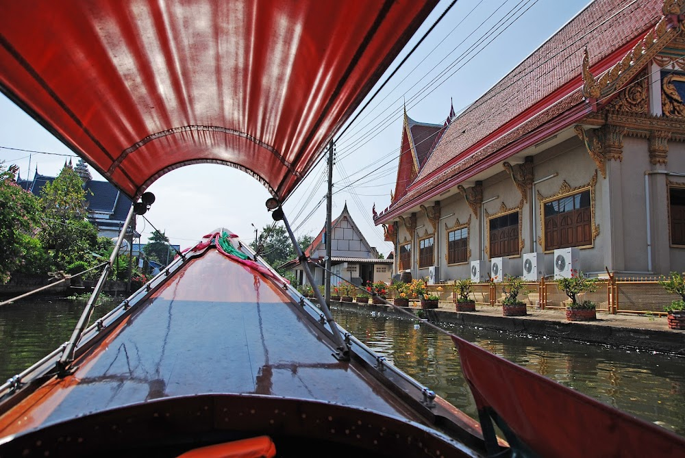 The Man with the Golden Gun : Canal/Klong scenes