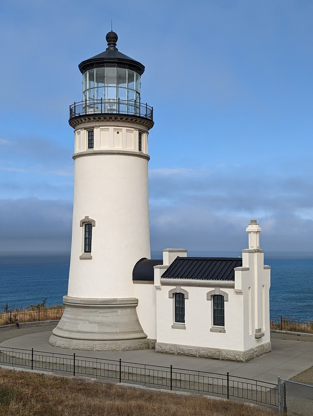 American Taboo : lighthouse