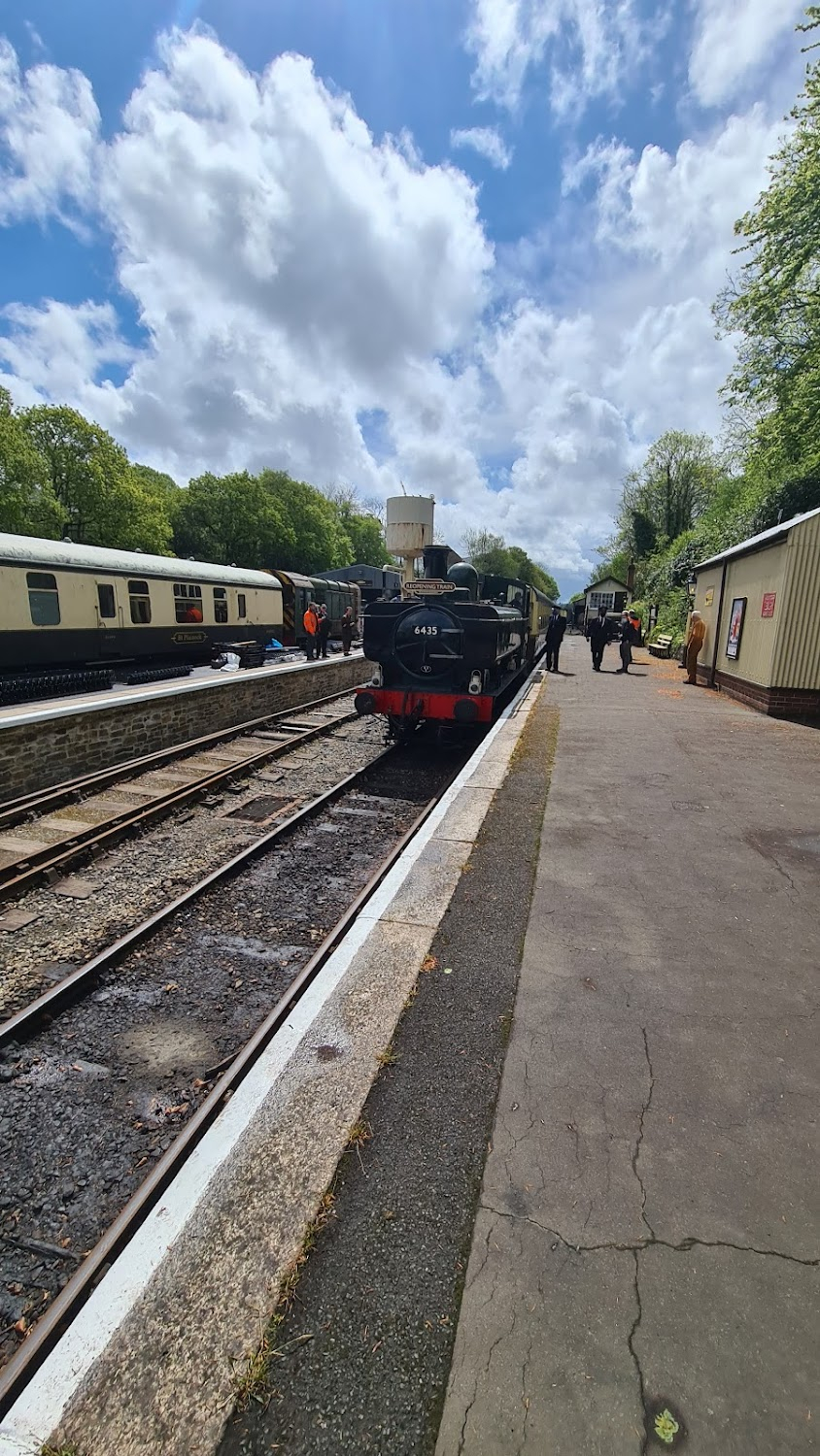 The Presence of Love : West Cornwall railway station