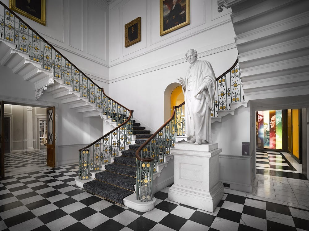 The Science of Doctor Who : Lecture Hall, interior