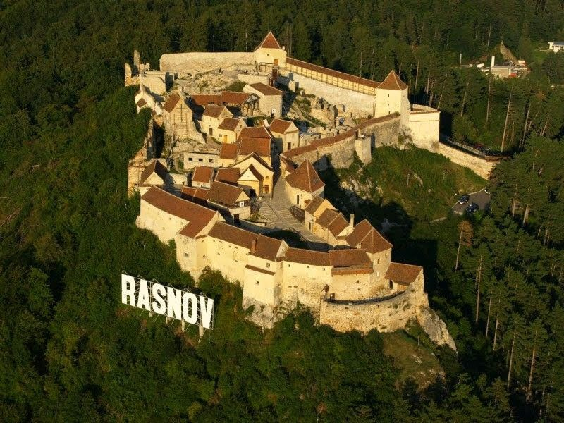 Nemuritorii : Rasnov Fortress