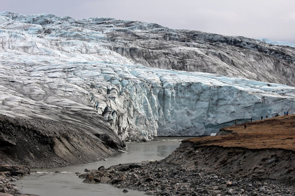 Jäinen taival (The Big Ice) : Preparations in Greenland