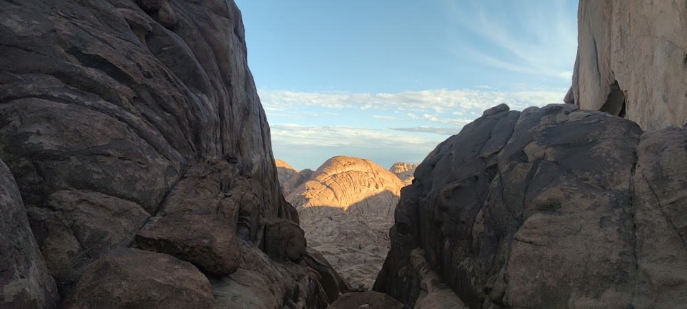 The Ten Commandments : Mount Sinai