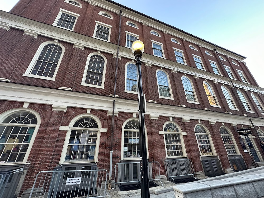 The Thanksgiving House : Quincy Market