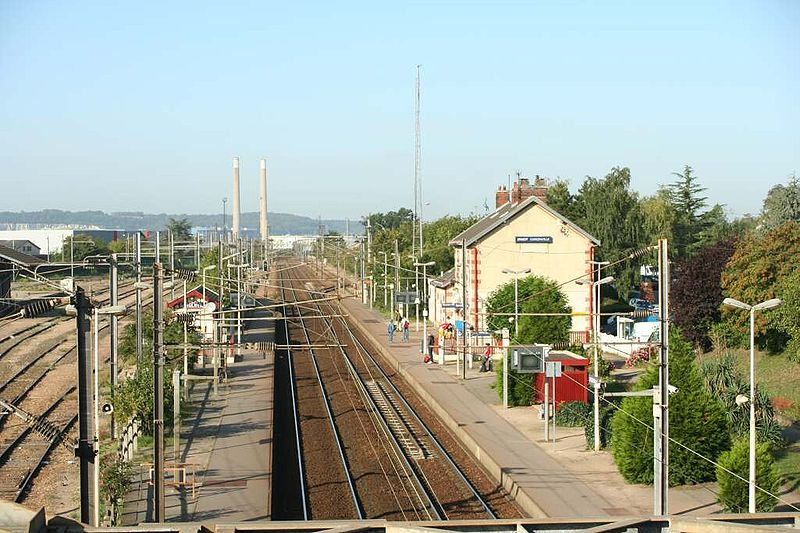 The Train : Actual location of the rail yard destroyed by allied planes, called Vaires in the movie