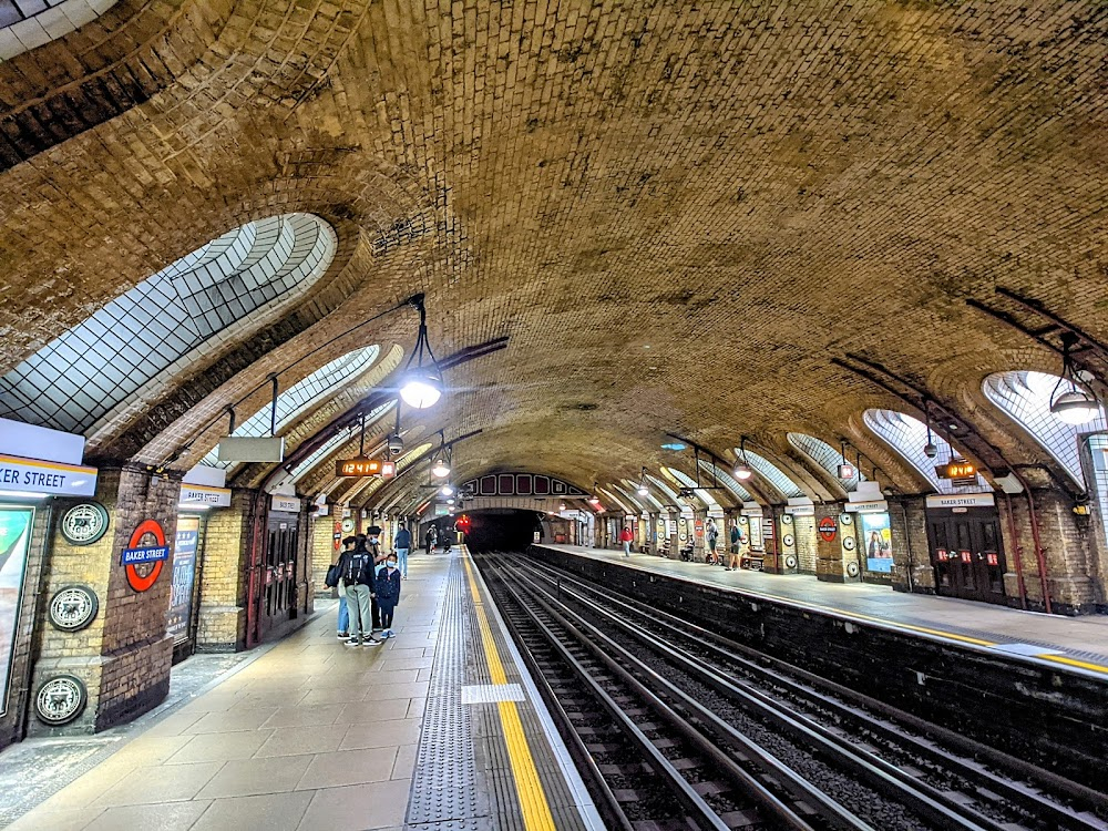 The Tube: An Underground History : on location