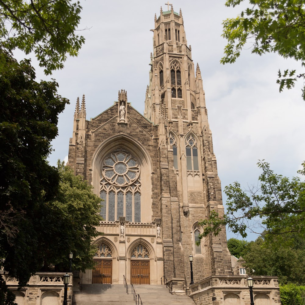 The Wars : Church scenes - exterior