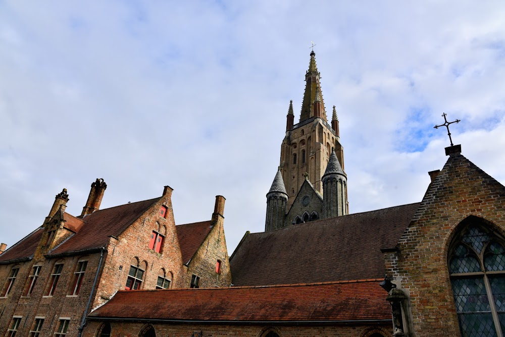 The White Queen : Saint Stephen's Chapel in the Palace of Westminster